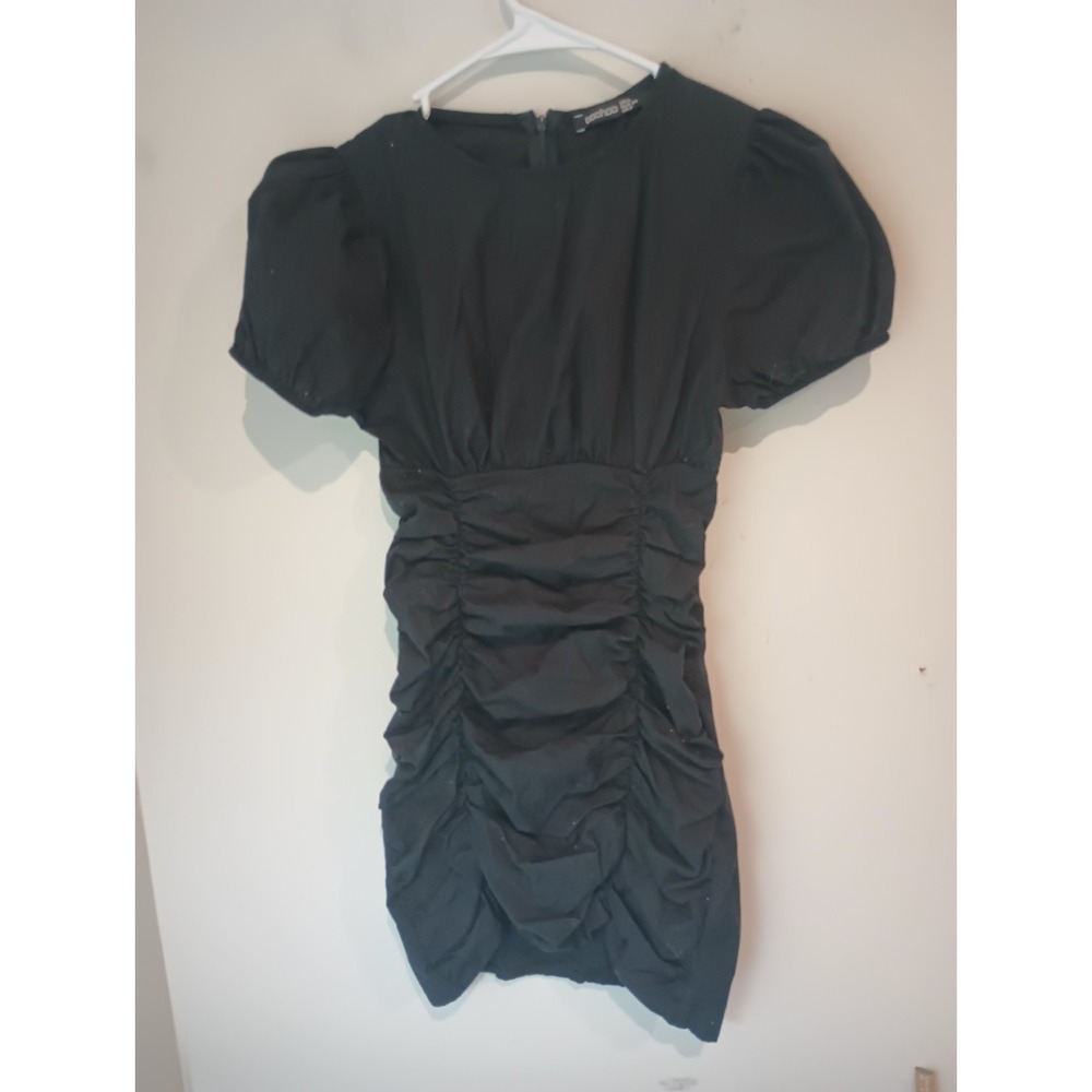 Boohoo Black Ruched Bodycon Mini Dress US 2 Puff Sleeve Coquette Cute Night Out